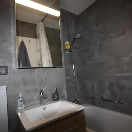 아파트 Choucas A16